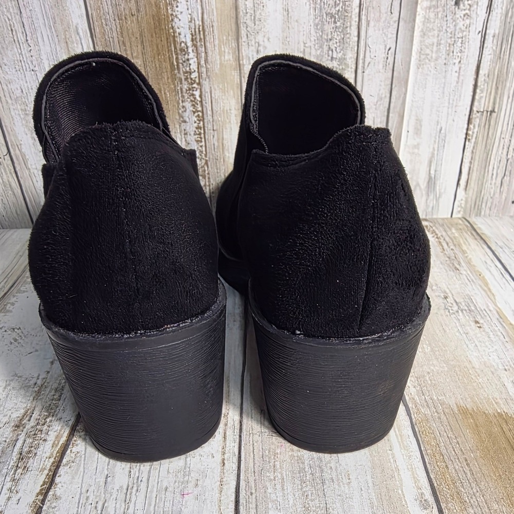 Black Faux Suede Block Heel Slip On Ankle Booties‎ Size 39 Round Toe Shoes - Picture 4 of 7